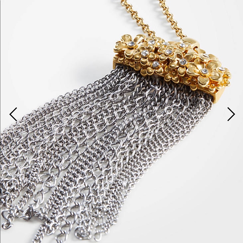 Ann Taylor floral tassel pendant necklace - Picture 4 of 9